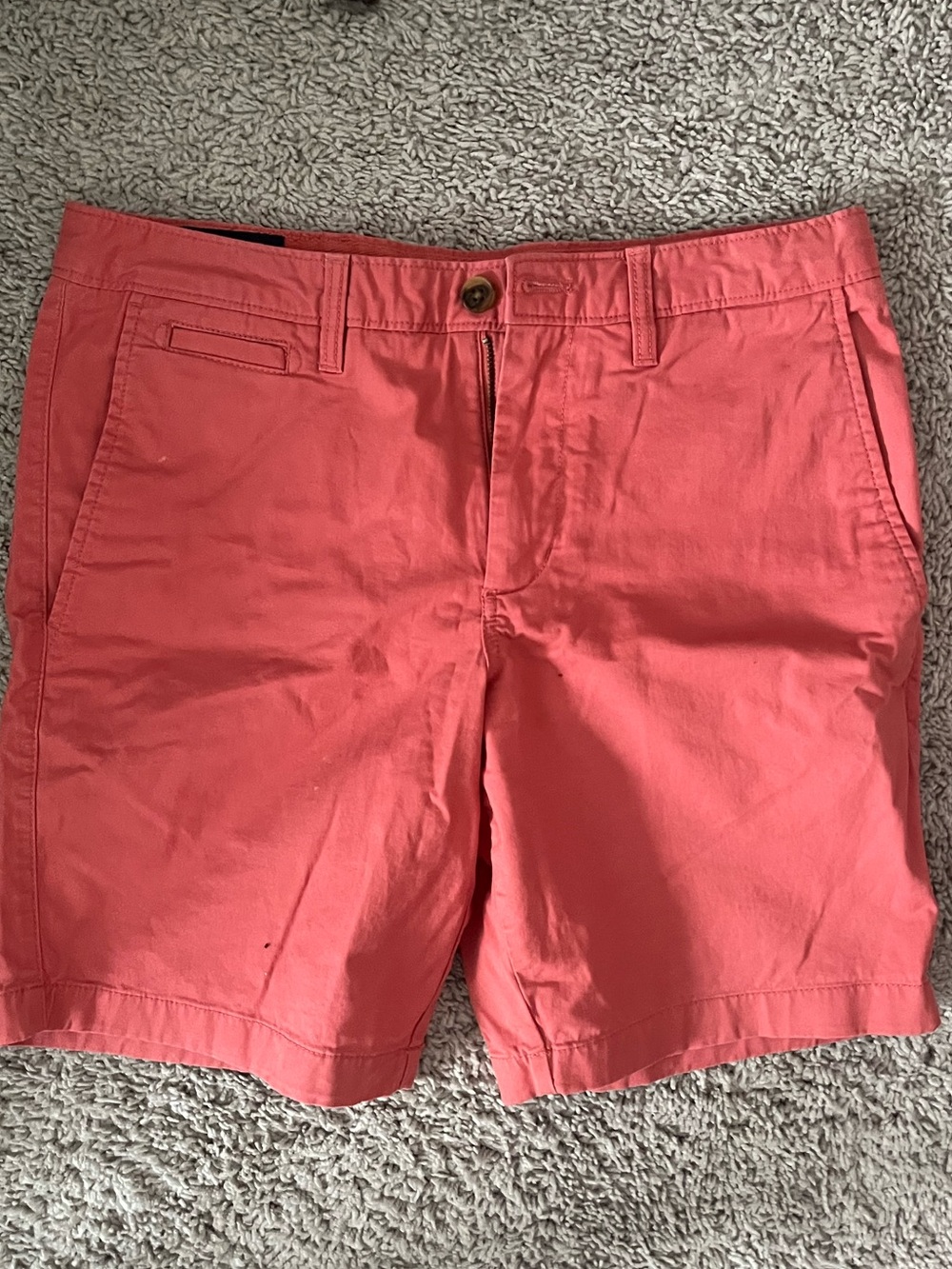 1901 Coral Flat-Front Men's Shorts